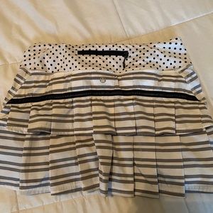 Lululemon pacesetter skirt